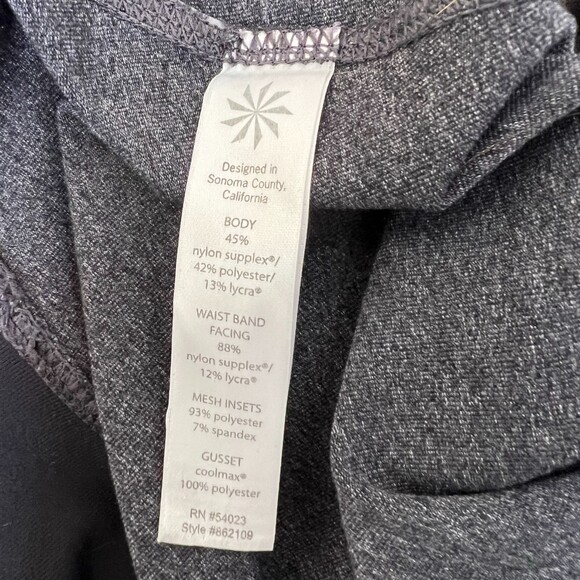 Athleta 862109 Grey Relay Capri Pants Size Medium Tall - Picture 4 of 5